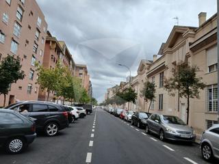 Lloguer Pis  N/a. Vivienda en alquiler en la zona de fratres con plaza de garaje y