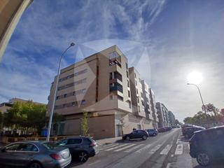 Location Appartement  Paseo condes de barcelona. Vivienda en alquiler con cocina amueblada y plaza de garaje. zon