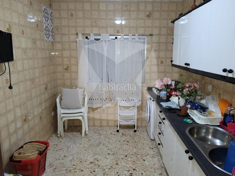 Foto 42f1464a-8cd9-4ec3-a102-30bc47e932f4. Maison dans Carretera de Sevilla - Los Montitos Badajoz