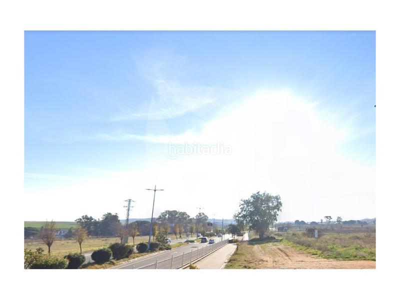 Foto e6993b97-82b8-48ac-bdf9-a18cf9fc908f. Terreny residencial a Maria Auxiliadora - Barriada de Llera Badajoz