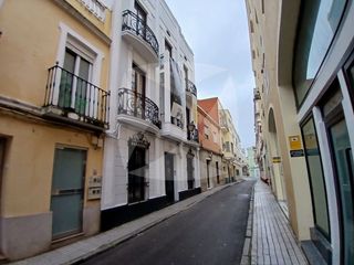 Pis a Calle Suárez Somontes