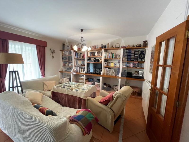 Foto 3d74c43f-5dd8-49af-9d83-e630fbd67a53. Pis amb aparcament a Casco Antiguo Badajoz