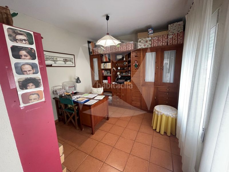 Foto bfdaaebe-2be4-44f1-ab2d-05d83bd80d5b. Pis amb aparcament a Casco Antiguo Badajoz