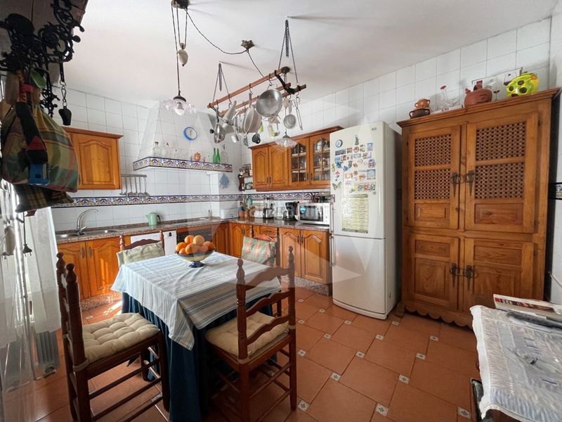 Foto c97c8b57-dab0-4216-a851-4624f616b380. Pis amb aparcament a Casco Antiguo Badajoz