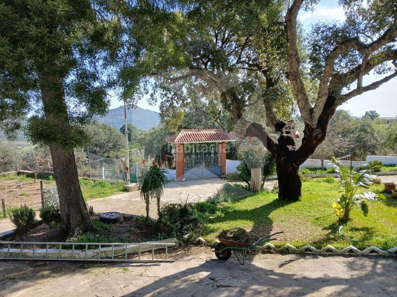 Foto 93c627fa-85fb-4381-a084-a4b79ec8fae3. Xalet amb aparcament piscina a Campus Universitario Cáceres