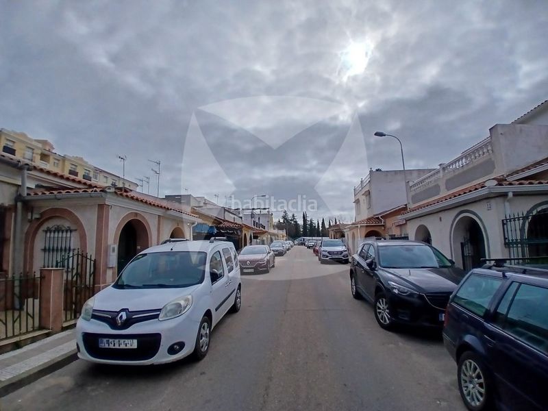 Foto 2661fd5a-477e-4a02-a06e-e22c11de16f4. Casa a San Roque - Ronda Norte Badajoz