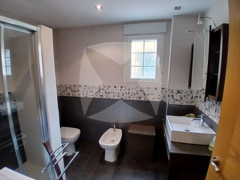 Foto cd2d36ce-8ec5-471b-87d6-b1c4f68204ca. Casa a San Roque - Ronda Norte Badajoz