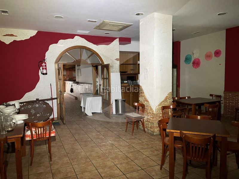 Foto 2719af4a-aa1a-4b51-8bec-fa8626281aa5. Local comercial local adaptado para hosteleria en venta. zona barriada de llera en Badajoz