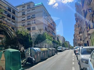 Miete Etagenwohnung  Calle doctor fleming. Piso en alquiler en la zona de la madrila con plaza de garaje