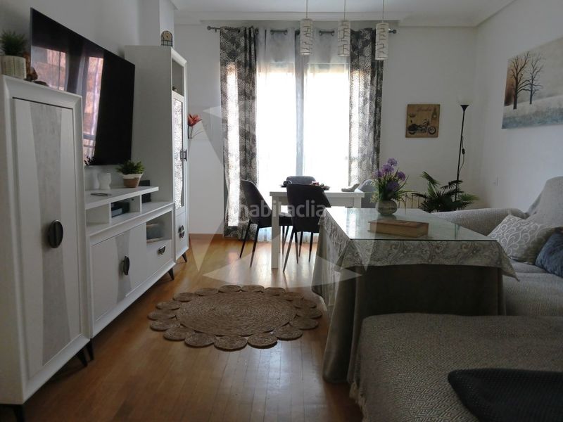 Foto 1fe7f070-7703-45fa-a7d4-16ac44a3cf53. Pis amb aparcament a San Roque - Ronda Norte Badajoz