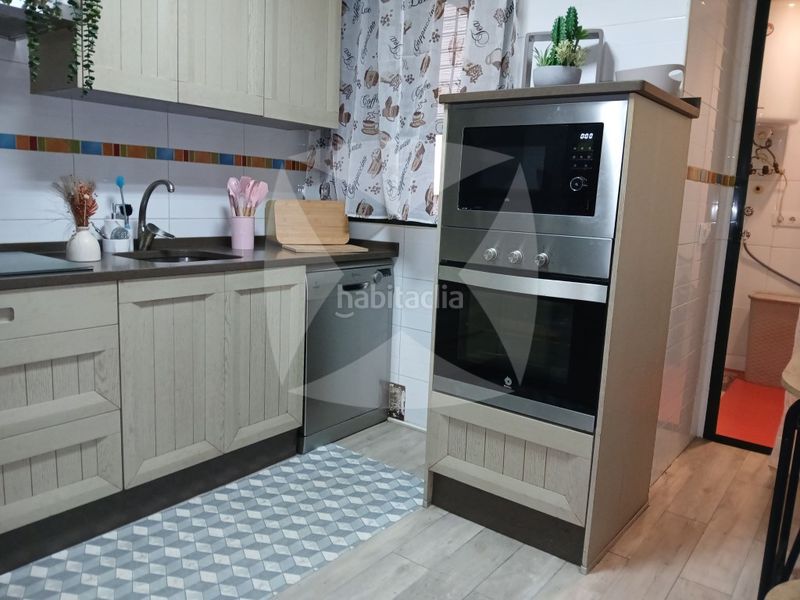 Foto 4d83fd00-a527-4926-b5ab-1e00c5982af8. Pis amb aparcament a San Roque - Ronda Norte Badajoz