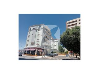 Pis a Plaza Caldas Da Rainha