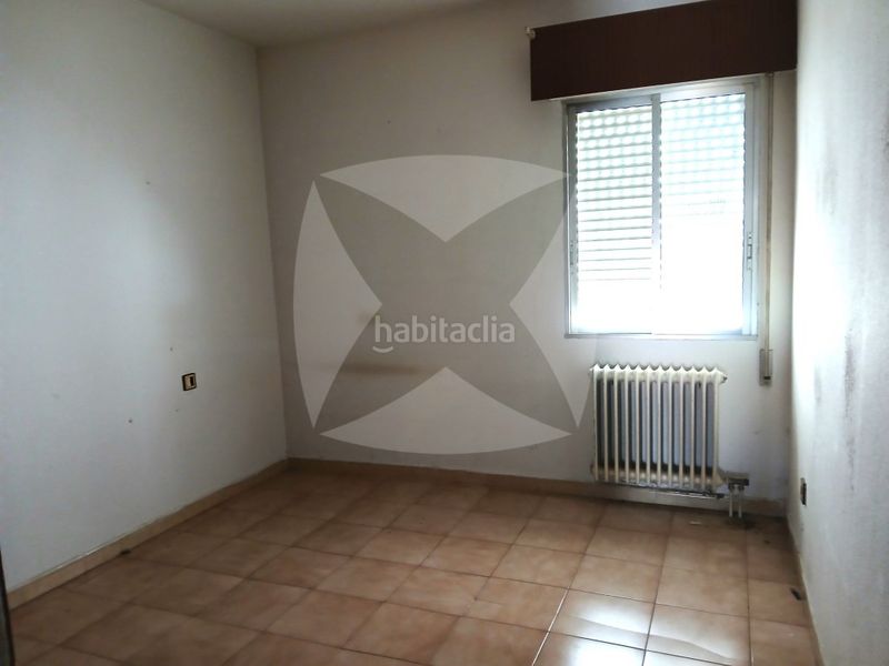 Foto 3a777529-8d8b-4554-9c47-833c6af217b9. Pis amb aparcament a Centro Cáceres
