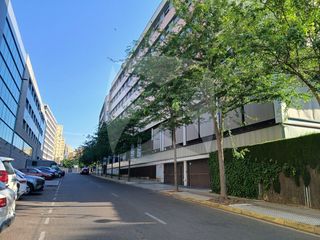 Affitto Appartamento  Calle lavanderas las. Piso amueblado en alquiler con piscina comunitaria y garjae en z