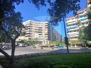 Location Parking voiture  Avenida fernando calzadilla. Plaza de garaje en alquiler en el centro de la ciudad. zona el c