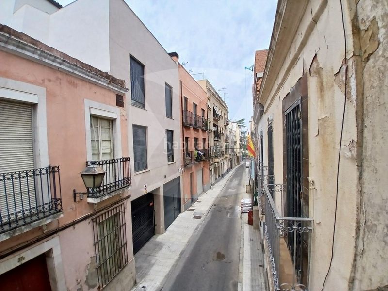 Foto df64963e-dc4d-4937-ac72-87098fd3b7d8. Casa a Casco Antiguo Badajoz