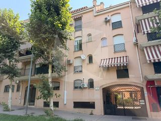 Affitto Appartamento  Plaza virgen de botoa. Se alquila vivienda en ciudad jardin