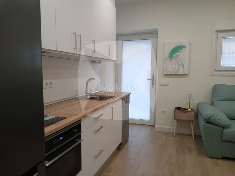 Foto 1b457f29-836c-4614-a525-02351c7a99c4. Alquiler piso apartamento en alquiler , en la zona de colon en Cáceres