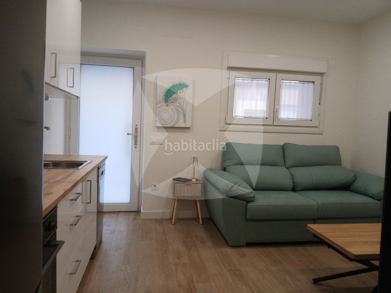 Foto 297f3dce-9146-47c9-abec-4638f79a6af0. Alquiler piso apartamento en alquiler , en la zona de colon en Cáceres
