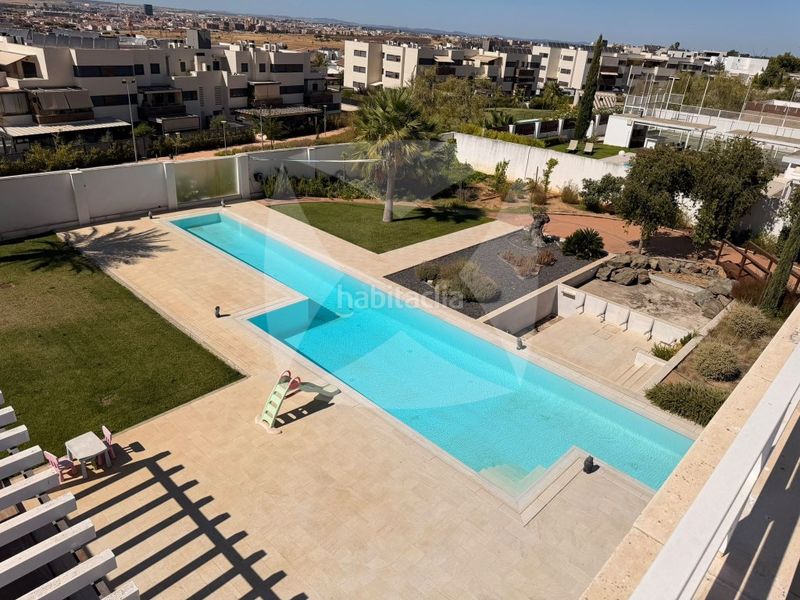 Foto 3194c717-02ab-4a4a-95fb-da4448e927d4. Casa amb aparcament piscina a Las Vaguadas Badajoz