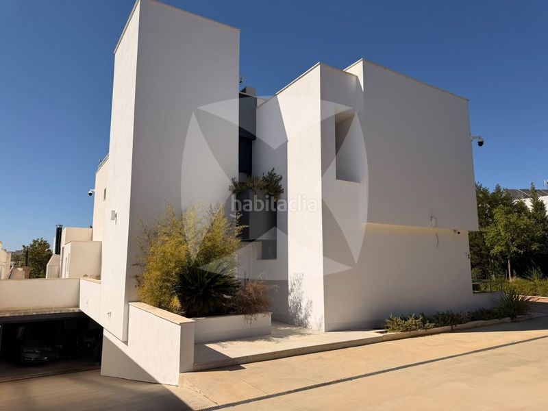 Foto a780f9b9-01af-4dfa-89a1-e5681d1a1fad. Casa amb aparcament piscina a Las Vaguadas Badajoz