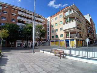 Location Appartement  Plaza de los alféreces. Apartamento sin amueblar de 2 dormitorios con terraza, en el cen