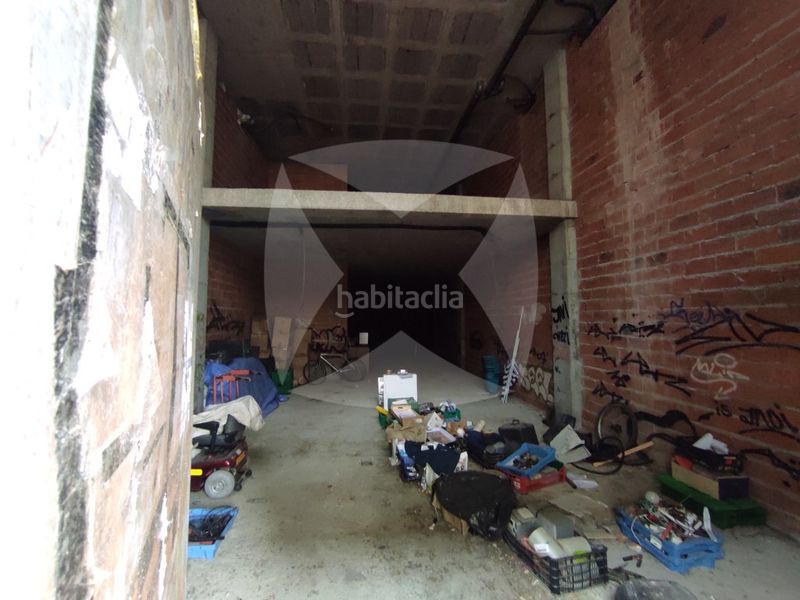 Foto 23c3a90f-58db-4d75-b83a-28015aab8a6e. Local comercial a Avenida Elvas Badajoz