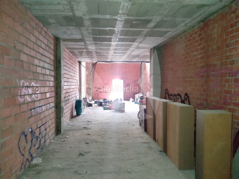 Foto 7f73eefc-128c-4ebc-86c2-a2244b0639d8. Local comercial a Avenida Elvas Badajoz