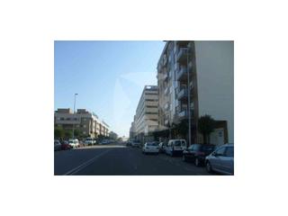 Lloguer Local Comercial  N/a. Local para alquiler en bruto, zona ronda norte.