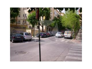Lloguer Oficina  N/a. Oficina en venta o alquiler de unos 100 m2