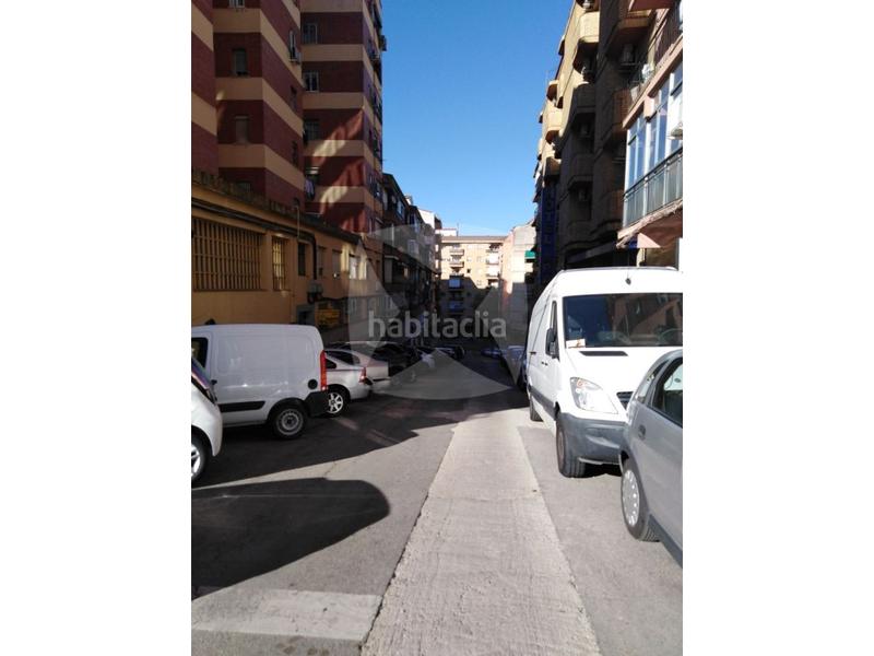 Foto d1b265a0-5496-4eab-9694-bc0ab98efe94. Affitto locale commerciale in Centro Cáceres