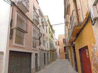 Àtic  N/a. Ático dúplex a estrenar con terraza. zona casco antiguo.