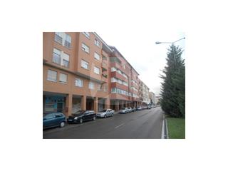 Lloguer Local Comercial  Calle gaspar mendez. Local en venta y alquiler zona huerta rosales.