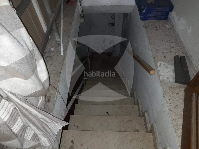 Foto d41cfab0-6501-4b2e-9ae5-1884376a6099. Alquiler local comercial local en pleno centro en Badajoz
