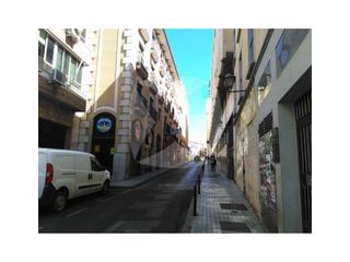 Oficina a Casco Antiguo. Entreplanta para la venta en zona centro.