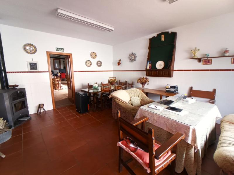 Foto 3ee31b76-5678-4922-b3ec-17f945bc8198. Maison avec chauffage parking piscine dans Aljucén