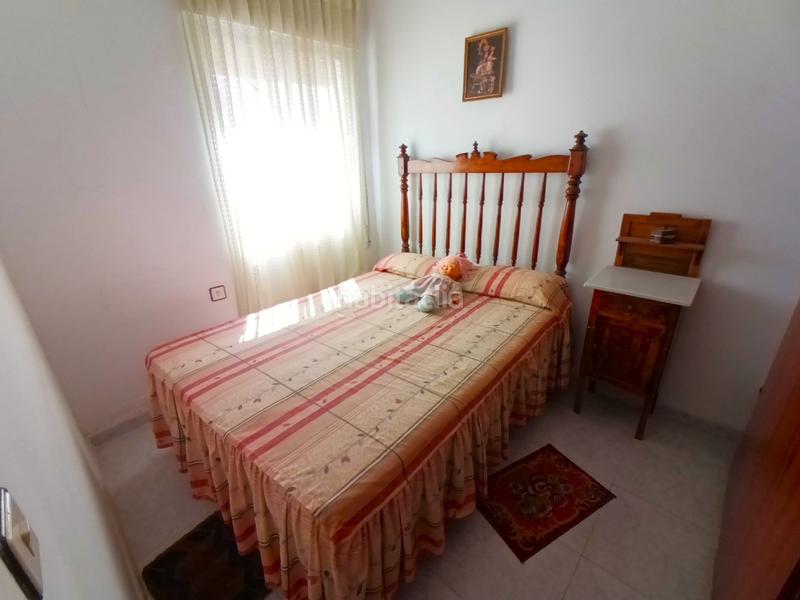 Foto f06e823c-4830-4733-8b9a-2aadf371d3f9. Casa adossada a Valdetorres