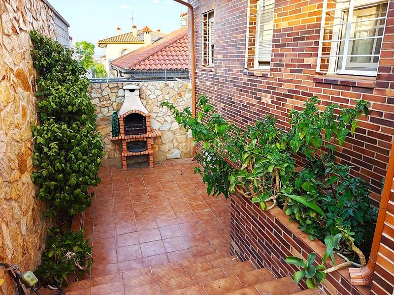 Foto 0e21a183-6a2e-4b77-bc19-5f9f4adca412. Xalet amb calefacció aparcament piscina a Oeste Mérida