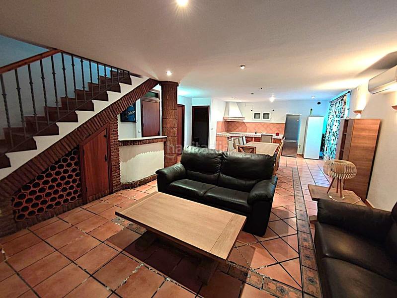 Foto 52a78cbc-9838-4f02-b309-1abc7d73594e. Xalet amb calefacció aparcament piscina a Oeste Mérida