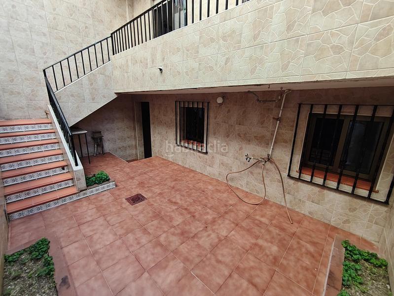 Foto e28b04a5-7583-41d5-90b8-9502104e2754. Casa adossada amb aparcament a Norte Mérida