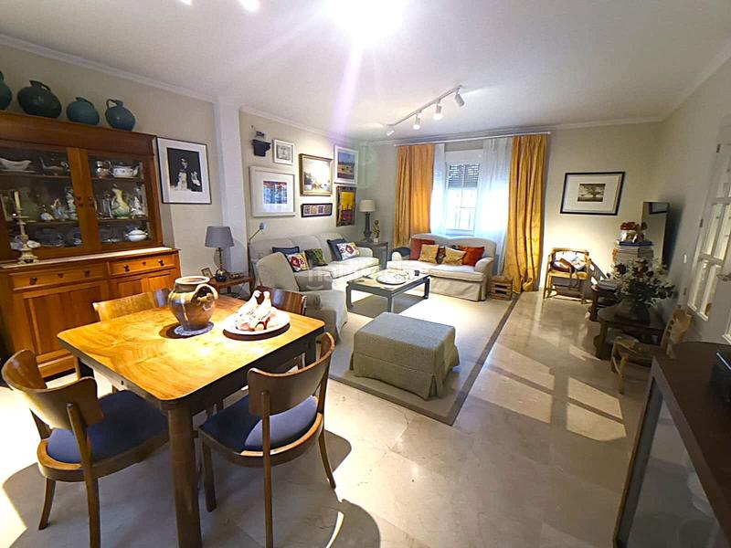 Foto 973a6622-5130-46d8-9f8e-601ab58b10a3. Casa amb calefacció aparcament piscina a Sur Mérida