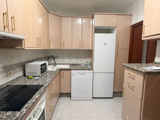 Rent Flat in Centro. Alquiler sin muebles!!!