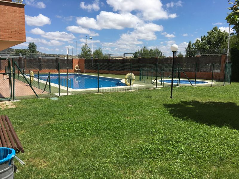 Foto 407683db-db9b-4aa8-b28b-8a25c06dd070. Flat with heating pool in Oeste Mérida