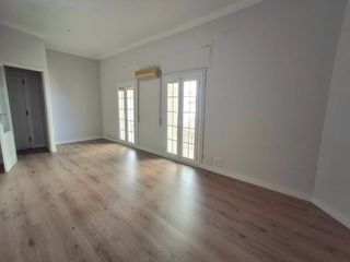 Etagenwohnung in Centro. Vive en pleno centro de mérida! 145 m, 4 dormitorios y 2 balcone