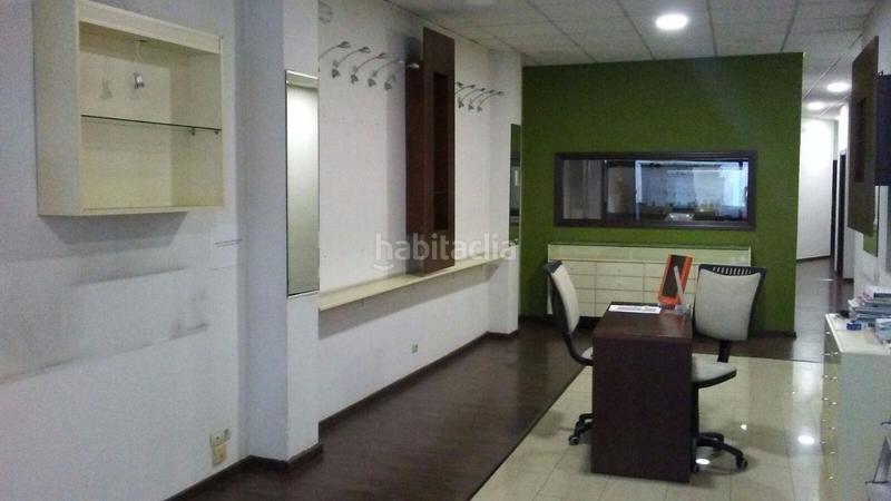 Foto bd57a6e2-2080-4d83-88d4-ba5902360ddc. Alquiler local comercial en Centro Mérida