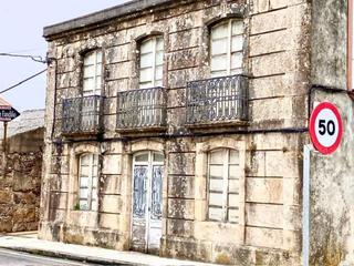 Maison en Breas 23. Casa en venta en carnota santa columba, de