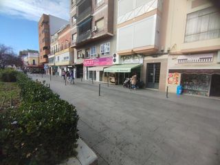 Lloguer Local Comercial  Plaza san francisco. Pza san francisco