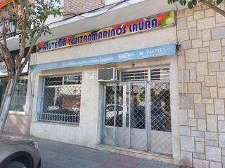 Location Local commercial  N/a. Pza alfereces