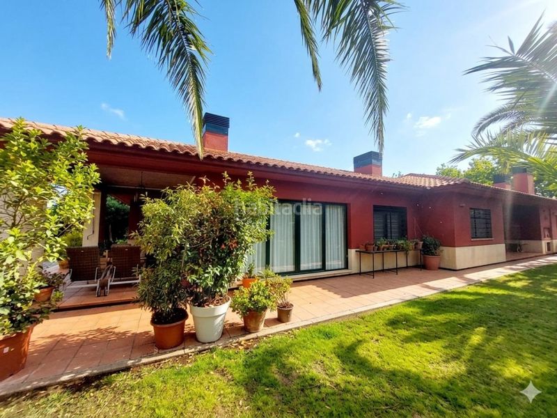 Foto 017f4efe-5240-4780-afa6-d82d6262e792. Chalet exclusivo chalet de diseño en Carretera de Sevilla - Los Montitos Badajoz