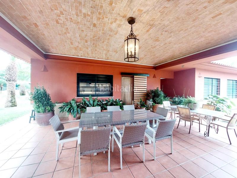 Foto 45b92a9a-33f3-439b-b47f-1f07e54984ba. Chalet exclusivo chalet de diseño en Carretera de Sevilla - Los Montitos Badajoz